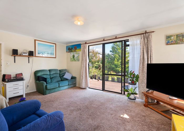  at 16 Grebe Street, Manurewa, Manukau City, Auckland
