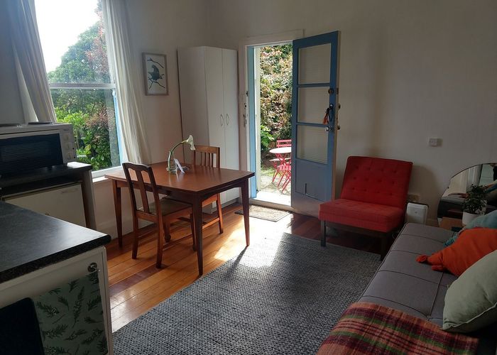  at Aro Valley, Wellington, Wellington