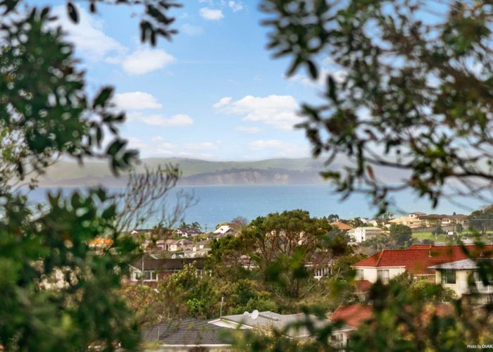  at 785 East Coast Road, Northcross, Auckland