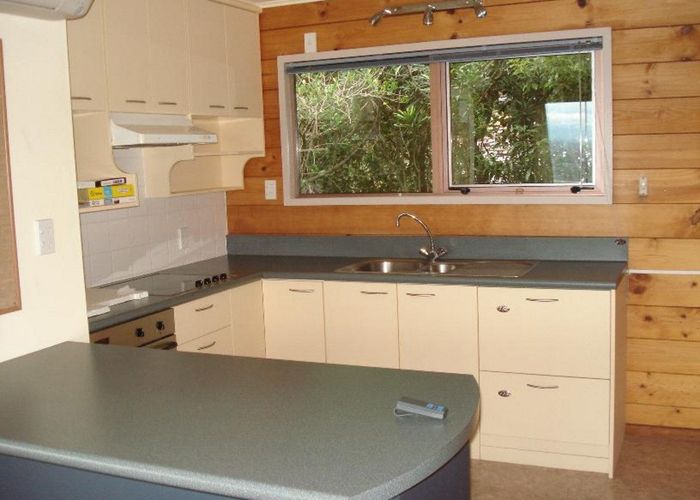  at 1/224 Cannon Hill Crescent, Mount Pleasant, Christchurch