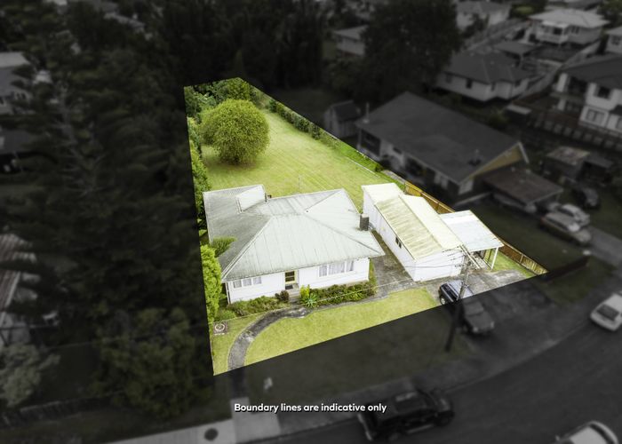  at 4 Pomelo Road, Te Atatu South, Waitakere City, Auckland