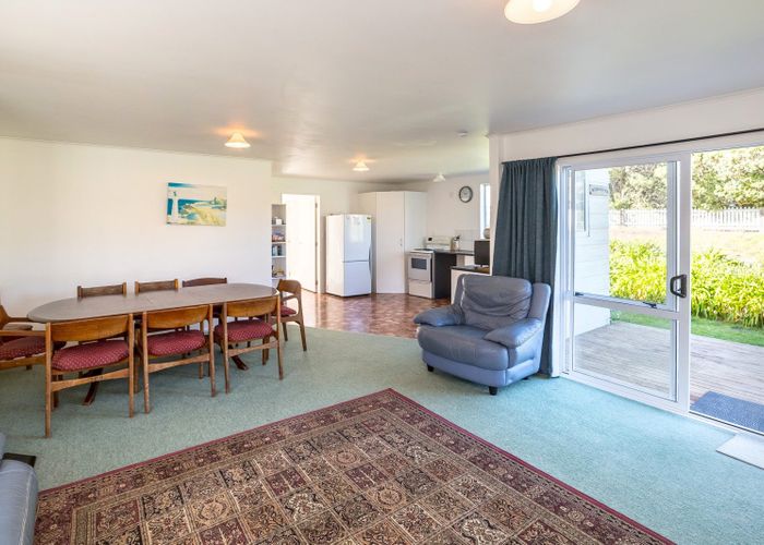 For sale 17 Jetty Road, Castlepoint, Masterton, Wellington homes.co.nz