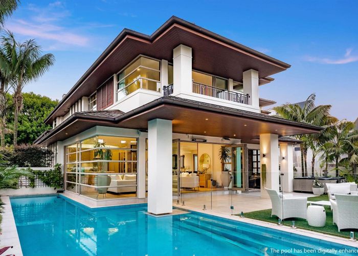  at 18A Tiri Road, Milford, Auckland