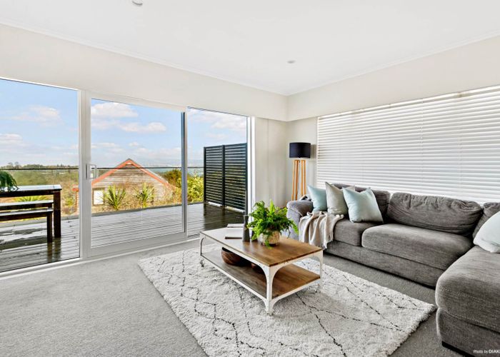  at 1/42 Waipa ST, Birkenhead, Auckland