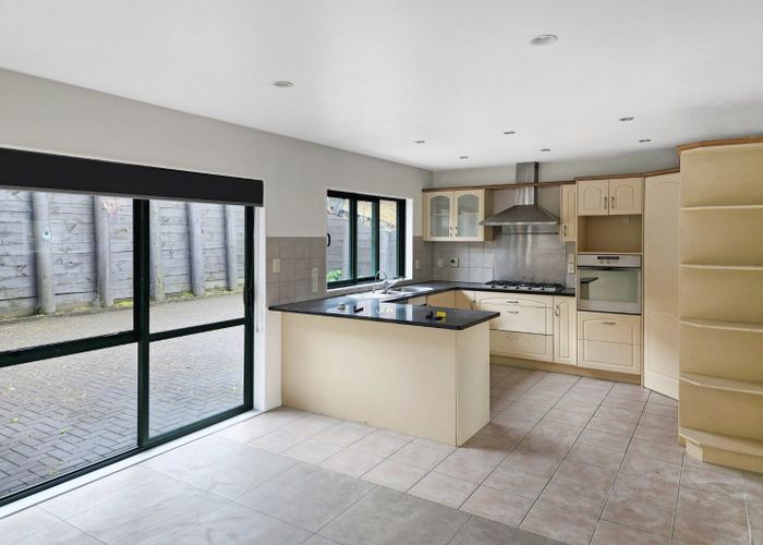  at 3 Boeing Place, Goodwood Heights, Manukau City, Auckland