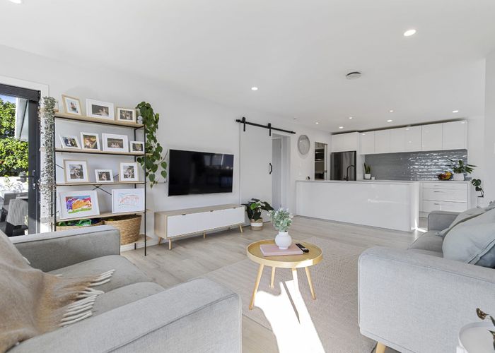  at 4 Robyn Place, Dinsdale, Hamilton