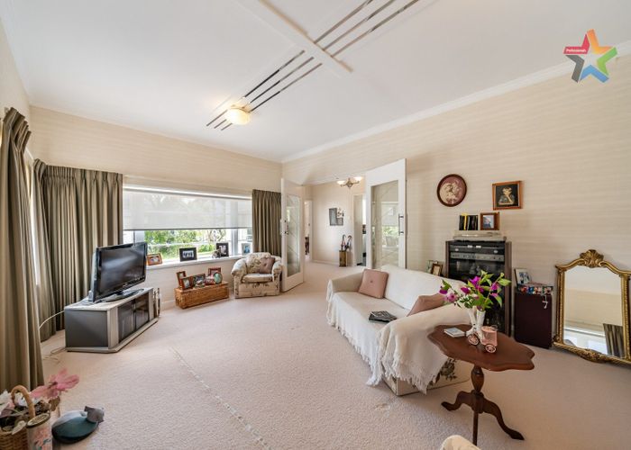  at 16 Marina Grove, Hutt Central, Lower Hutt