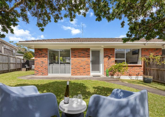  at 1/61 McClintock Road, Massey, Waitakere City, Auckland