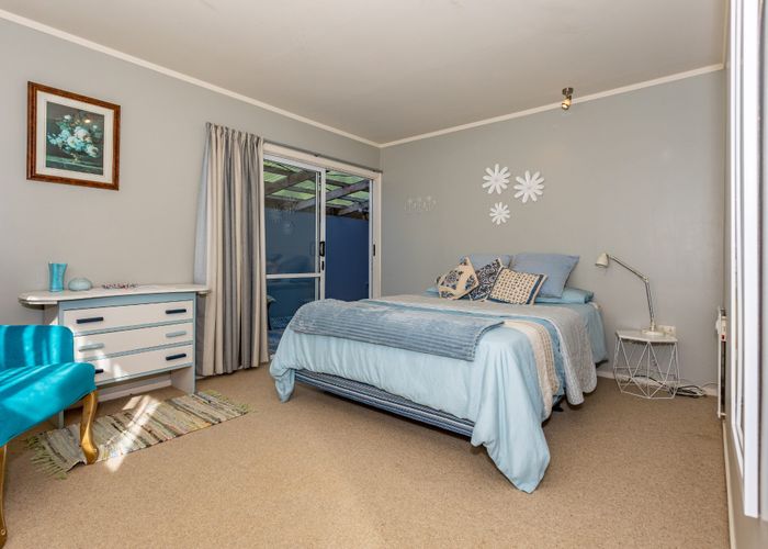  at 2 Aputa Avenue, Te Puru
