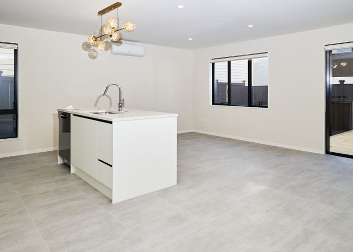  at 6/20 Treeway, Sunnyhills, Manukau City, Auckland