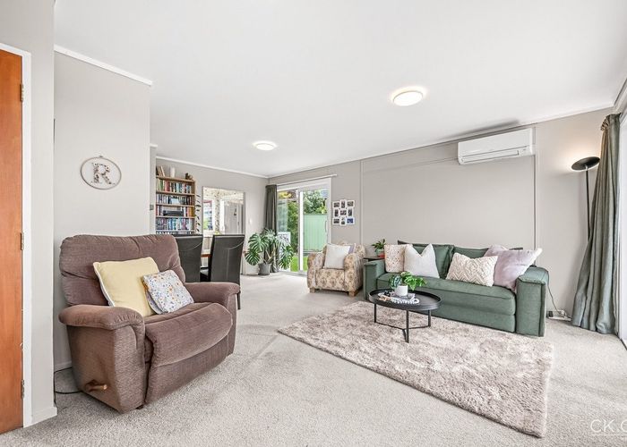  at 66b Major Drive, Kelson, Lower Hutt, Wellington