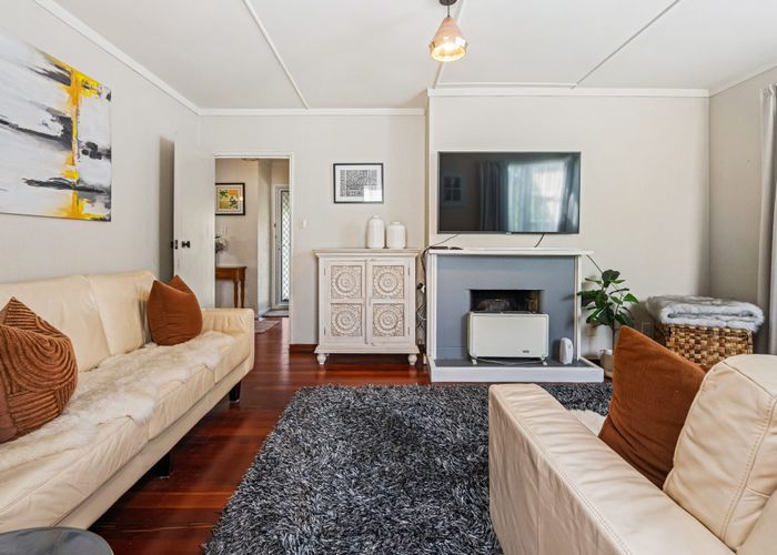  at 42 Park Avenue, Kensington, Whangarei