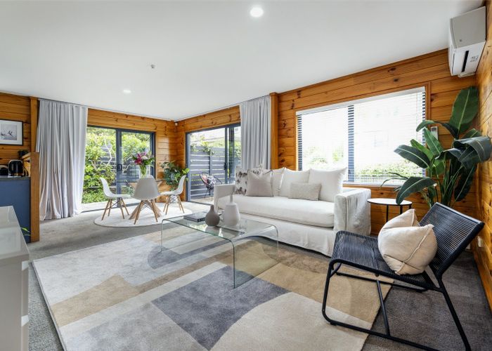  at 21A Fraser Road, Narrow Neck, North Shore City, Auckland