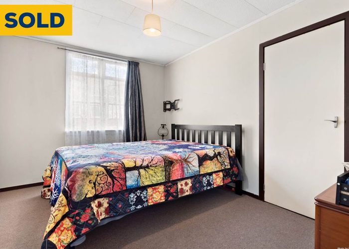  at 11 Miro Street, New Lynn, Waitakere City, Auckland