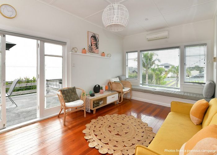  at 84 Tiri Road, Matakatia, Whangaparaoa