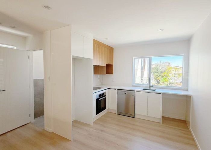  at 9/667 Great North Road, Grey Lynn, Auckland City, Auckland