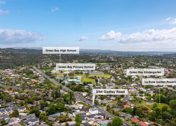  at 8/94 Godley Road, Green Bay, Waitakere City, Auckland