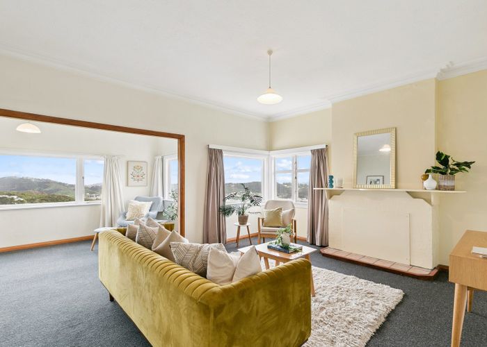  at 90 Farnham Street, Mornington, Wellington, Wellington