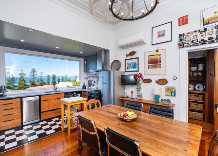  at 1 Seaview Terrace, Bluff Hill, Napier