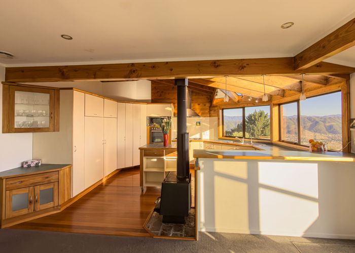  at 252 Normandale Road, Normandale, Lower Hutt, Wellington