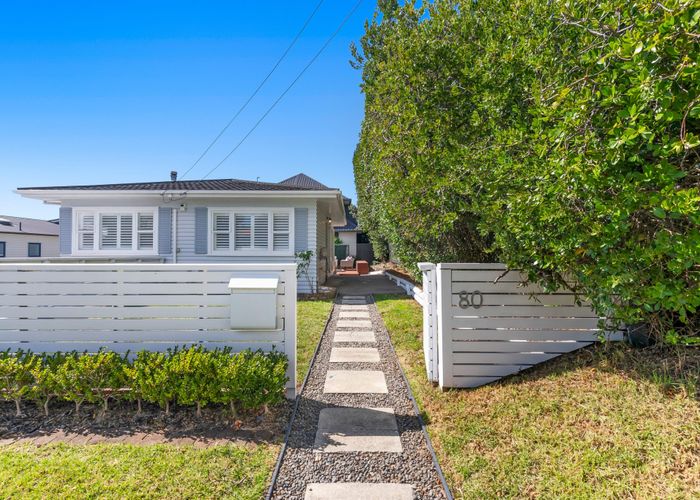  at 80 Clovelly Road, Bucklands Beach, Manukau City, Auckland