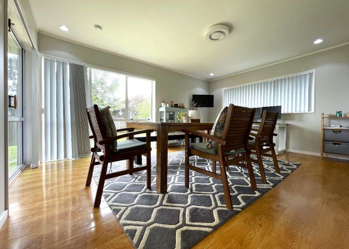  at 6 Veagh Place, Highland Park, Manukau City, Auckland