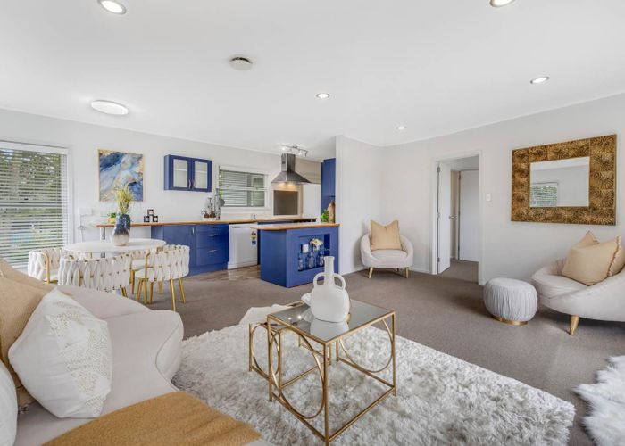  at 10 Saffron Street, Birkdale, North Shore City, Auckland