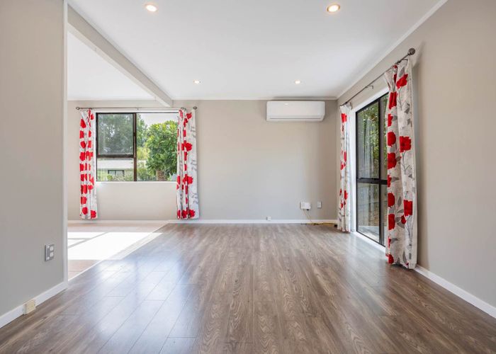  at 25 Rehia Road, Massey, Auckland