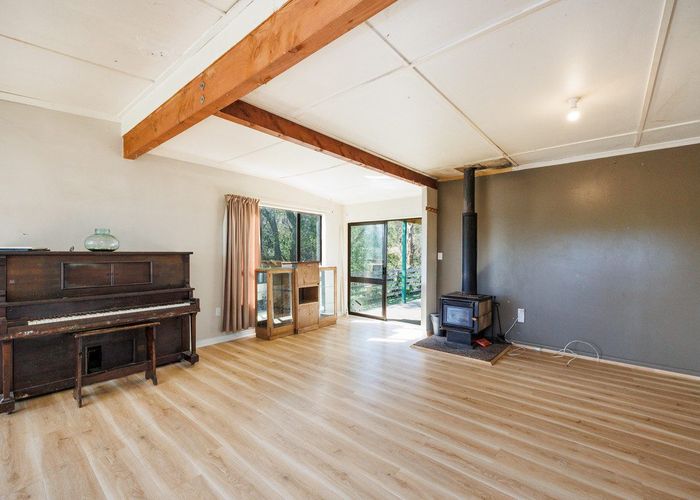  at 1419 Kimbolton Road, Cheltenham, Feilding