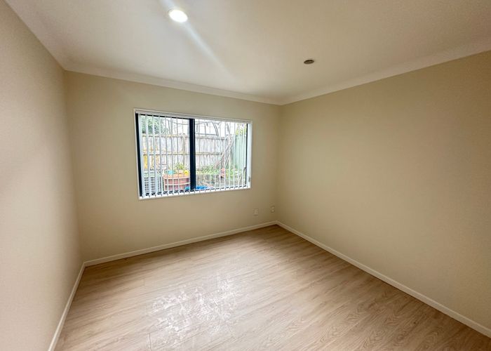  at 24 Erne Crescent, East Tamaki, Manukau City, Auckland