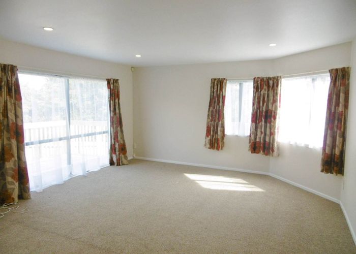  at 3/14 Selwyn Crescent, Forrest Hill, Auckland