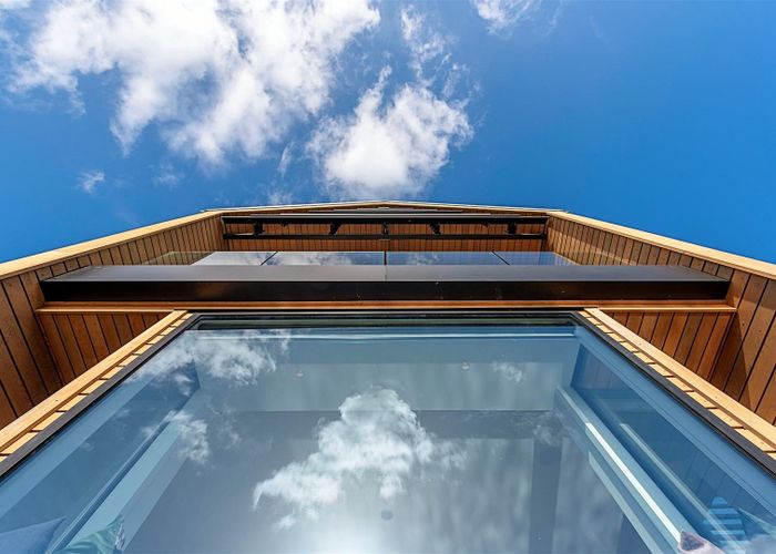  at 24 Seacliffe Avenue, Belmont, North Shore City, Auckland