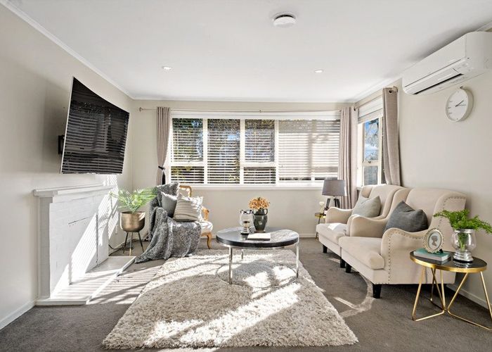  at 52 Heatherbank Street, Glen Innes, Auckland
