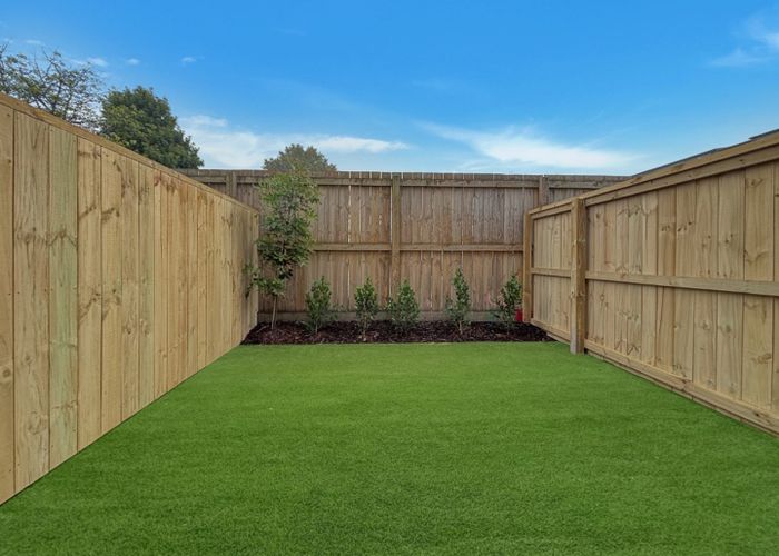  at 11/52 Taramea Street, Avondale, Auckland City, Auckland