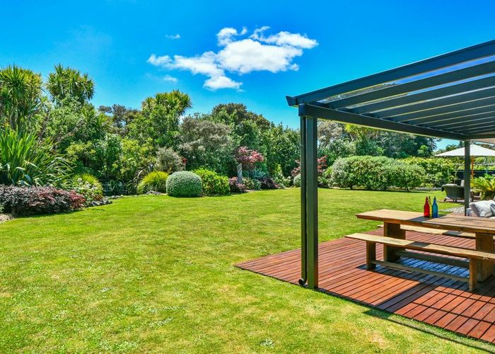  at 20 Searle Drive, Patumahoe, Pukekohe