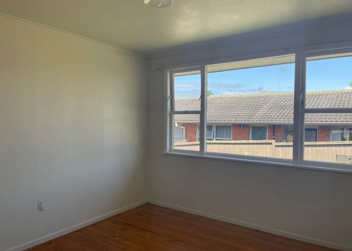  at 4/18 Mt Smart Road, Royal Oak, Auckland City, Auckland