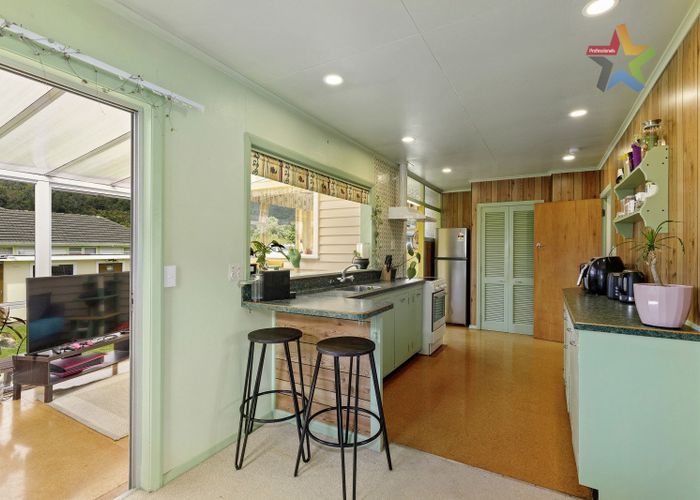  at 337 George Street, Stokes Valley, Lower Hutt