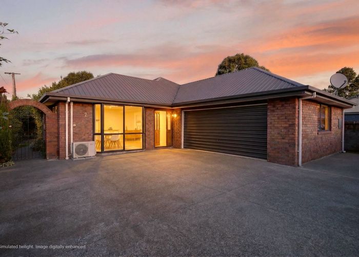  at 2/8 Fovant Street, Russley, Christchurch City, Canterbury