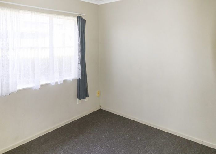  at 100 Puhinui Road, Papatoetoe, Auckland