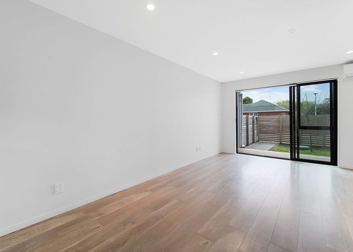  at 11/115 Swanson Road, Henderson, Waitakere City, Auckland