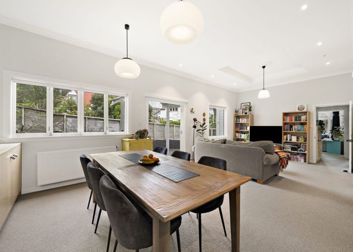  at 3 Tyne Street, Island Bay, Wellington