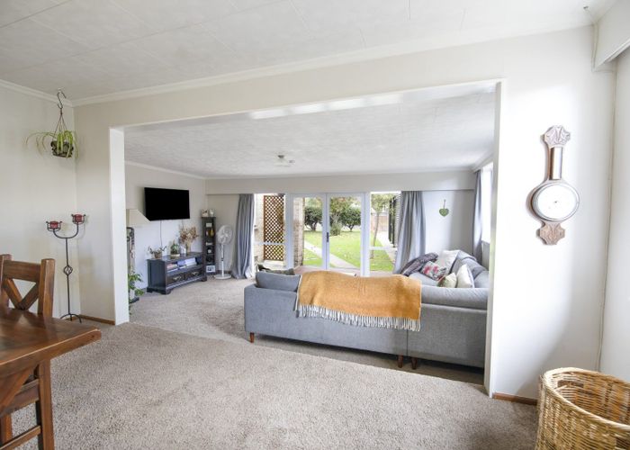  at 20 Howard Road, Taradale, Napier