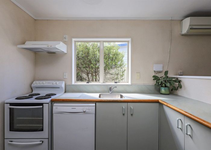  at 6A Howard Road, Taradale, Napier