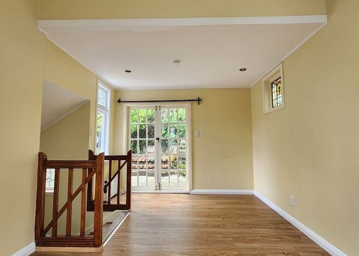  at 140 Glenmore Street, Kelburn, Wellington