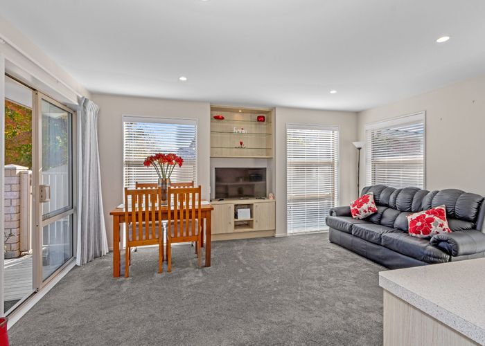  at 1/44 Sawyers Arms Road, Papanui, Christchurch City, Canterbury