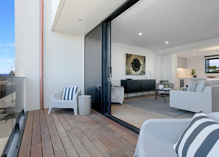  at 3 Manatu Street, Mount Eden, Auckland