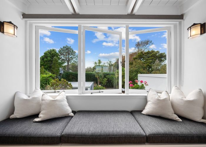  at 194 Onewa Road, Birkenhead, North Shore City, Auckland