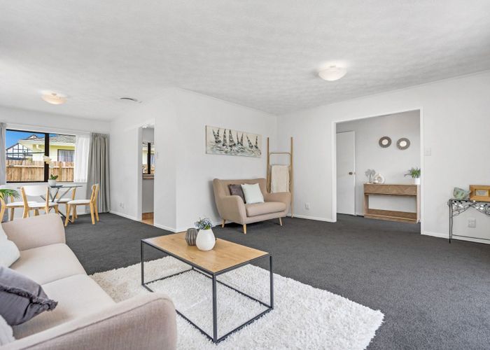  at 25 Septimus Place, Henderson, Waitakere City, Auckland