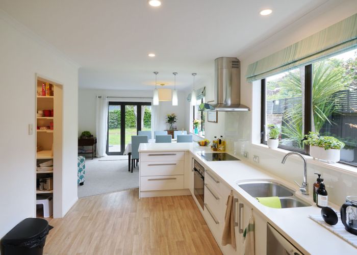  at 5 Aratoro Place, Mount Pleasant, Christchurch City, Canterbury