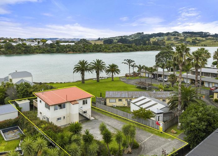  at 46 Wainui Road, Raglan, Raglan